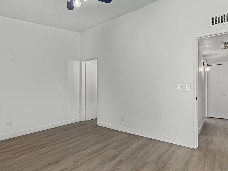 6103 S McKemy St — Photo 16