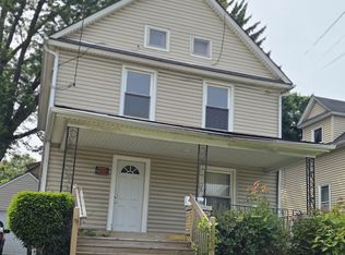 198 N Arlington St, Akron, OH 44305