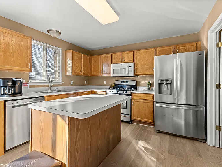 7164 Richmond Dr — Photo 14