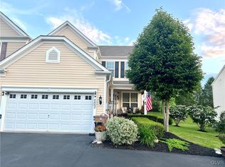 8662 Mayfair Ct, Breinigsville, PA 18031
