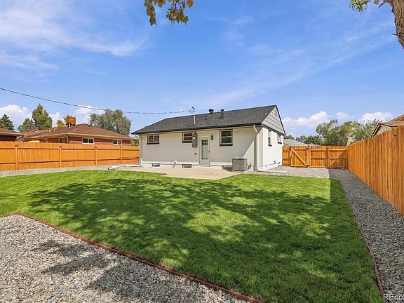 3rd image of 6851 Morrison Drive