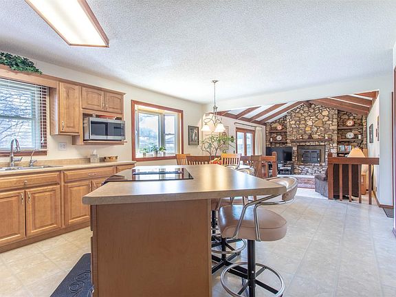 4th image of 5106 N Grass Way