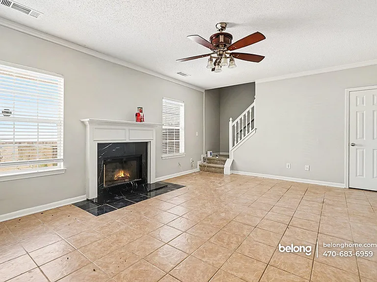 1439 Alice Ave — Photo 9