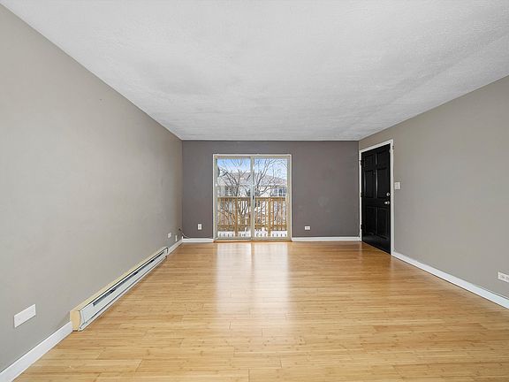 3rd image of 6654 W 64th Pl #3B