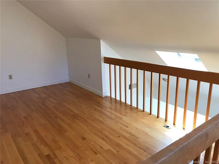 28 Punch Bowl Dr — Photo 18