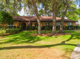 9461 Beauclerc Cove Ln, Jacksonville, FL 32257