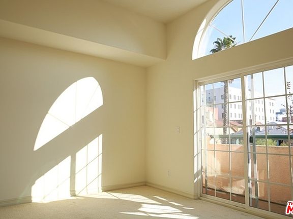 2nd image of 823 S Gramercy Dr #2