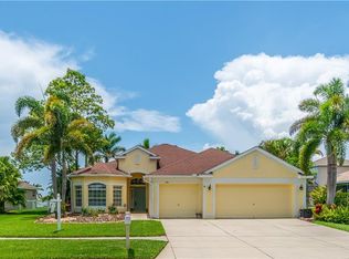 1614 Mira Lago Cir, Ruskin, FL 33570