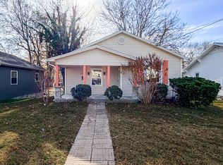 1222 Nutwood St, Bowling Green, KY 42104