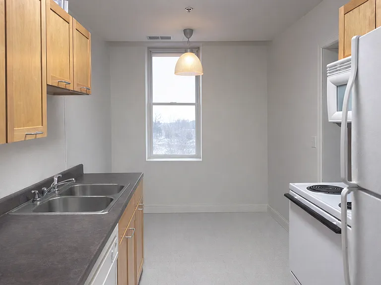 116 S 3rd St — Photo 3