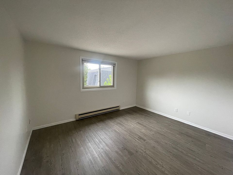 SSL Homestead Apartments 104 er St Walworth WI Zillow