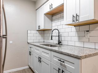 2751 E Ledbetter Dr #910, Dallas, TX 75216