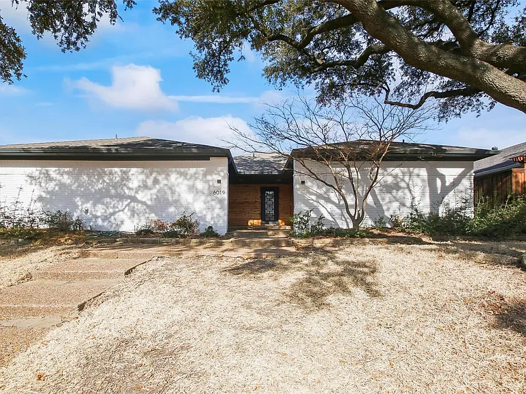 6019 Yellow Rock Trl — Photo 25