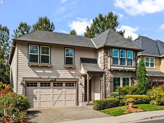 3rd image of 581 NW Cambray Pl