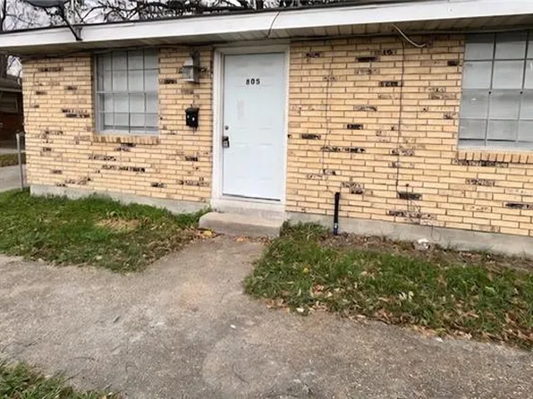 805 Gulf Dr, Gretna, LA 70053