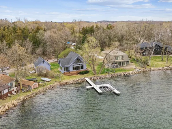 5693 Quiner Ave NW, Annandale, MN 55302