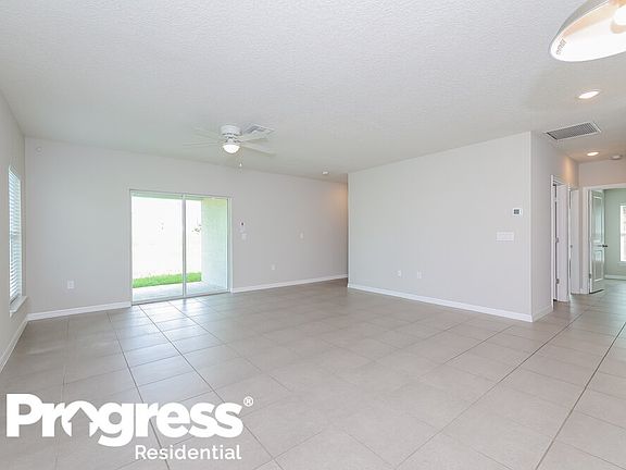 5th image of 1049 Platte Way N