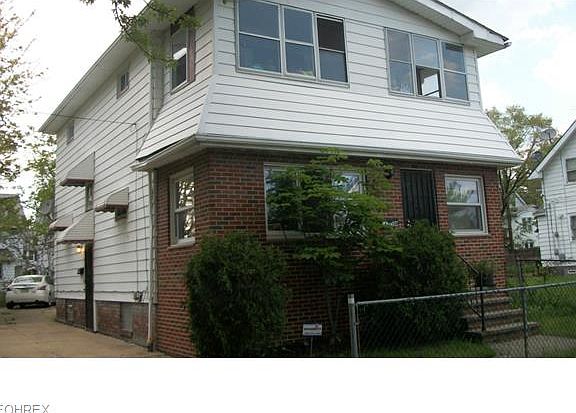 2nd image of 16313 Pomeroy Ave