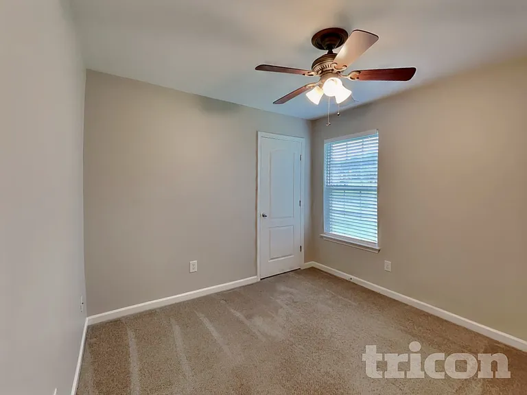 3101 Melissa Ct — Photo 12