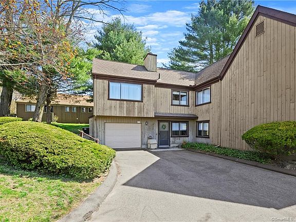 3rd image of 447 Hammerstone Ln #A