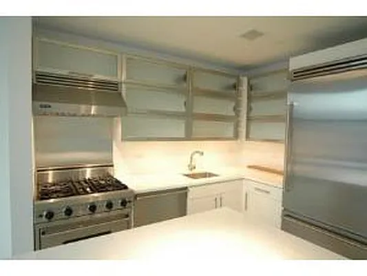 Sold by Corcoran | media 6