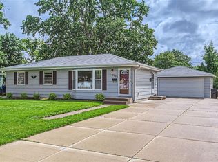 5554 Zane Ave N, Crystal, MN 55429