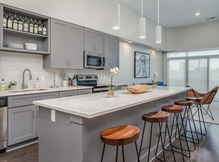 2407 8th S #211, Nashville, TN 37204