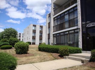 32 Skyline Dr #0, Braintree, MA 02184