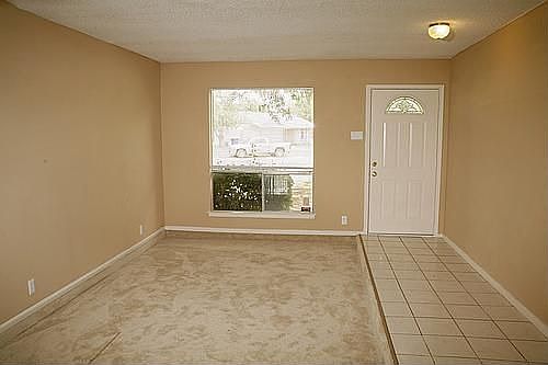 2nd image of 1800 Highmeadow Cv