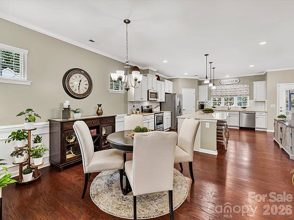 5th image of 9005 Cape Breton Ln