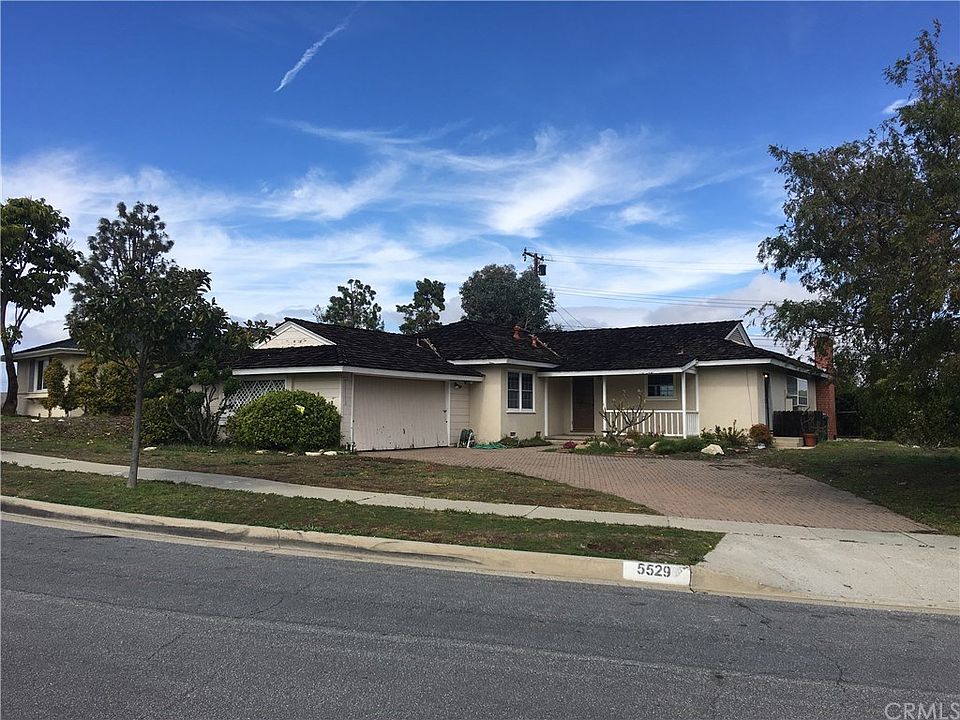 1st image of 5529 Diversey Dr
