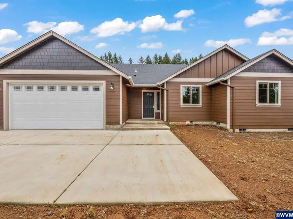 760 23rd Ave, Sweet Home, OR 97386