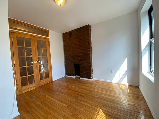 Rented by Best Apartments North Inc | media 22