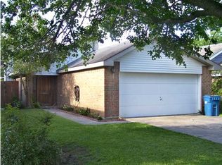 117 Hummingbird Ln, Lafayette, LA 70506