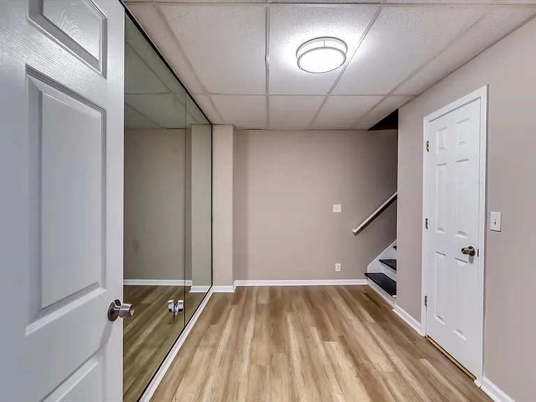 Mallard Lake Pl — Photo 22