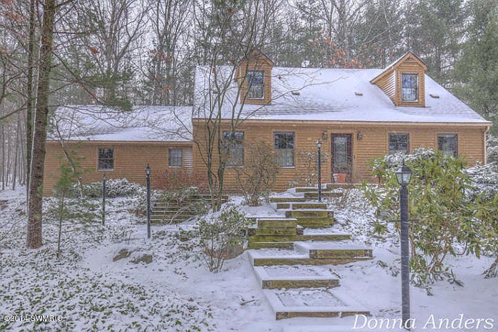 1st image of 1739 Scott Creek Dr NE