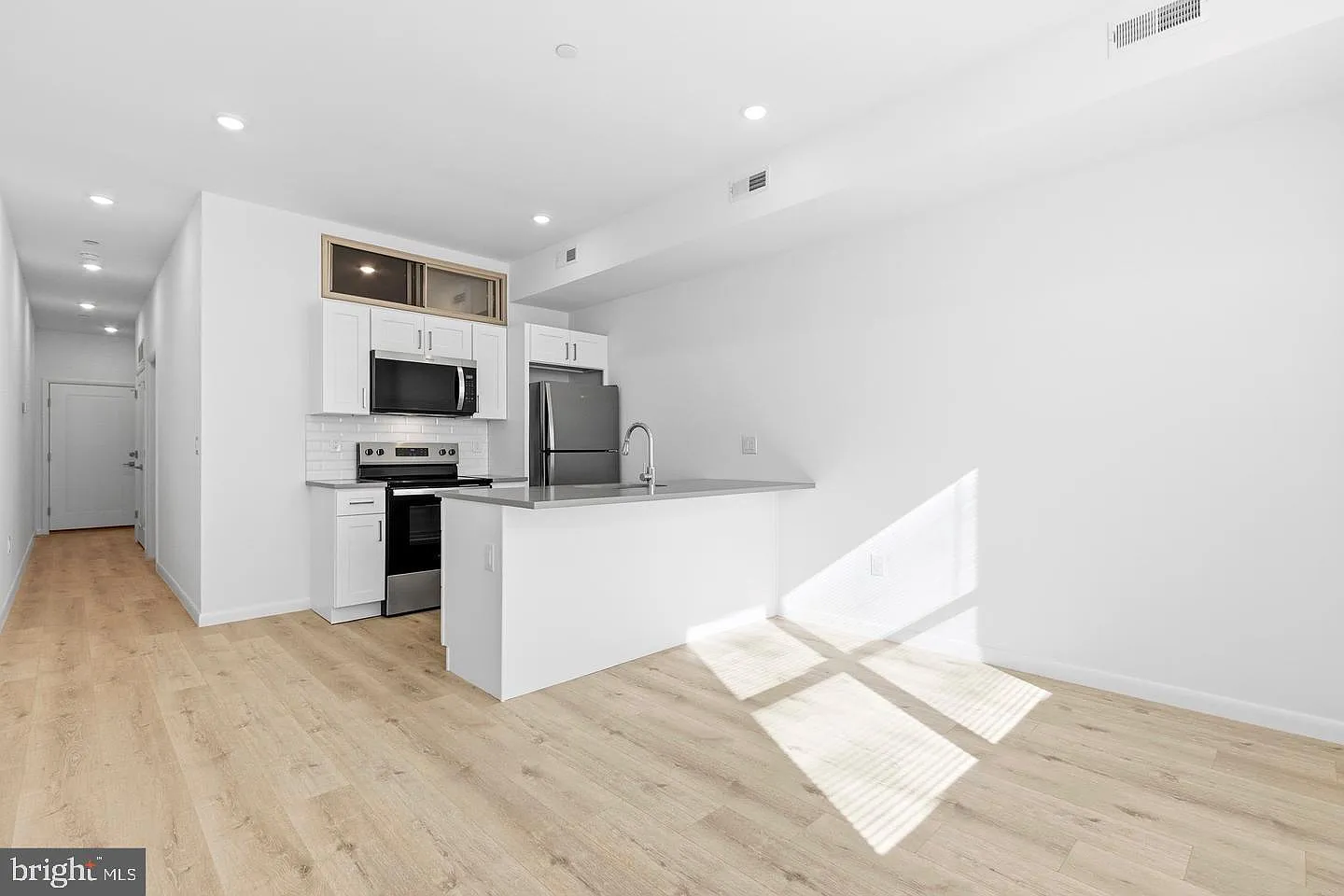 1 bed, 508 sqft, $1,350 — Photo 1