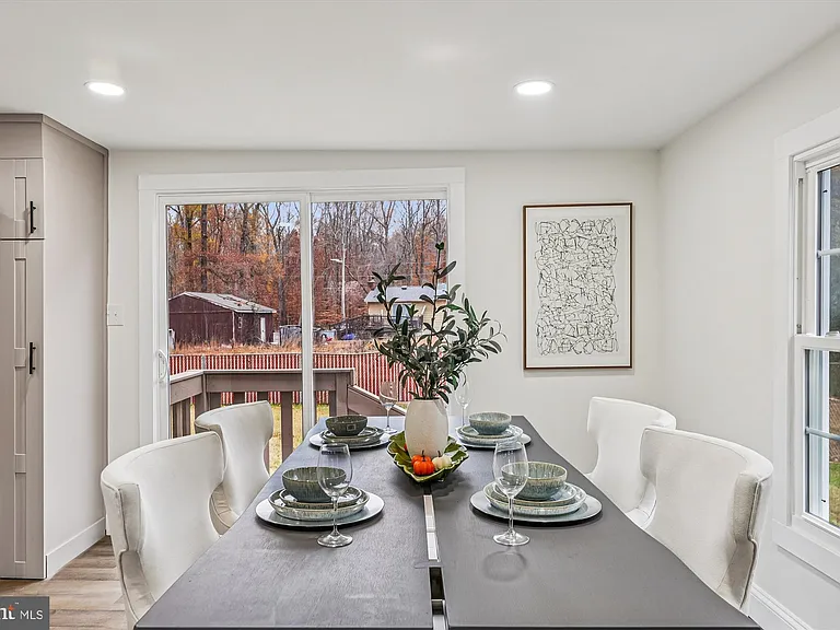 4250 Piper Ln — Photo 19