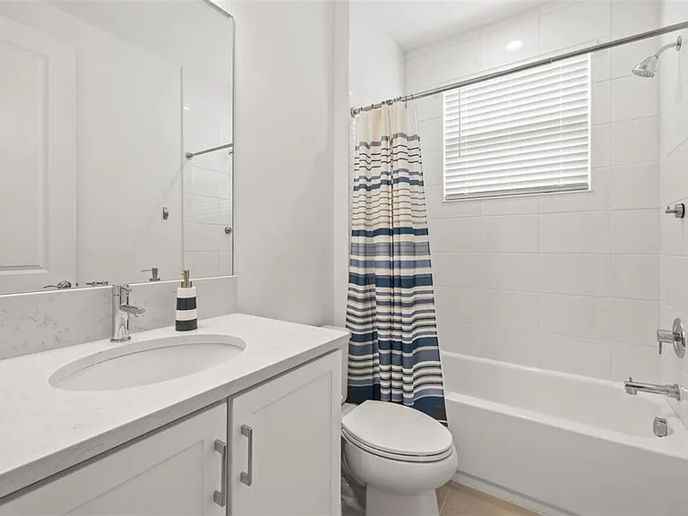 3541 Great Banyan Way — Photo 15