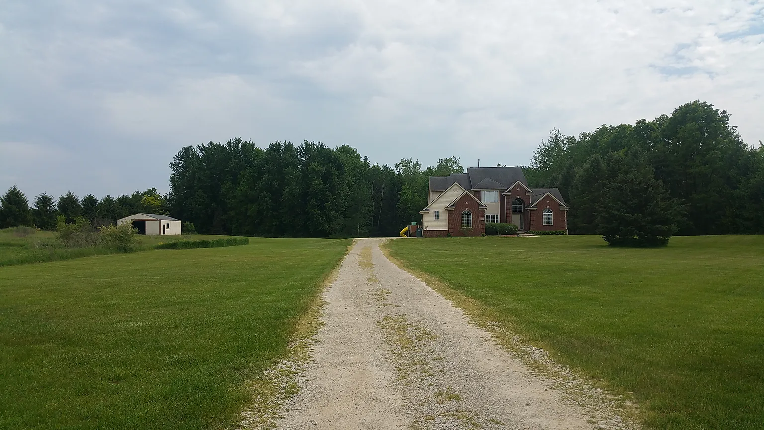 989 W Allen Rd photo 1