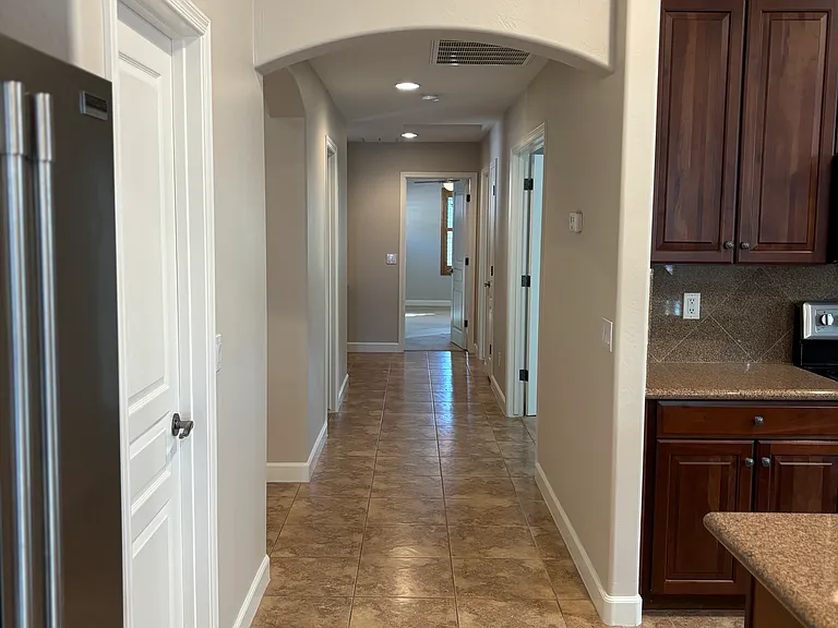 32139 N Caspian Way — Photo 22