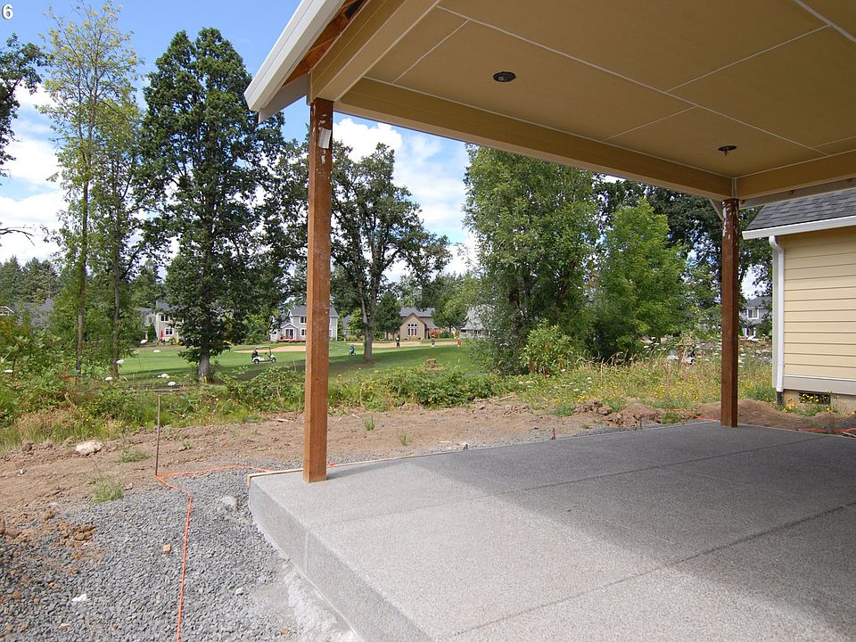 2nd image of 537 The Greens Ave