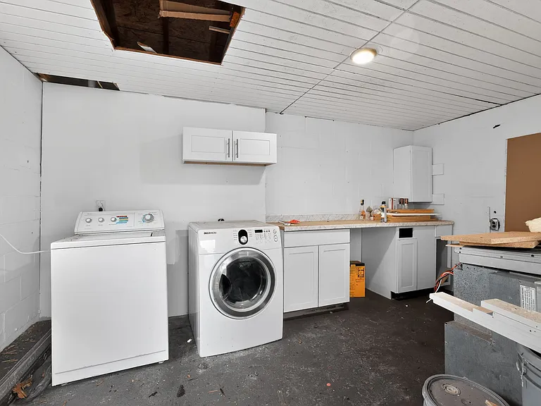 3313 W Leroy St — Photo 15