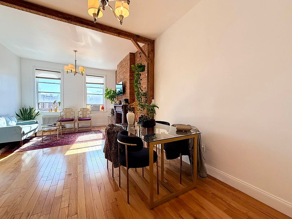 1st image of 170 Franklin St #4L