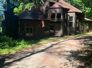 618 Hard Rd, Hartford, VT 05047