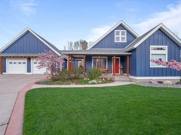 550 N 200 E, Wellsville, UT 84339