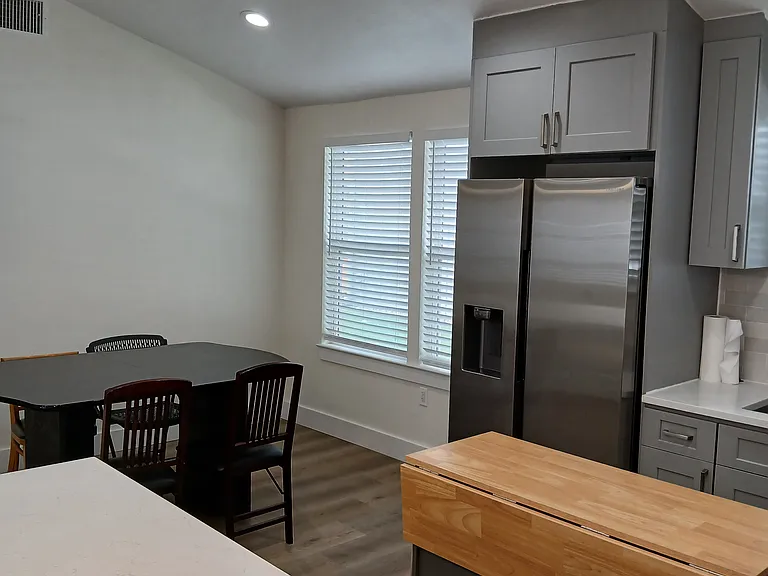 8404 Burrell Dr — Photo 9