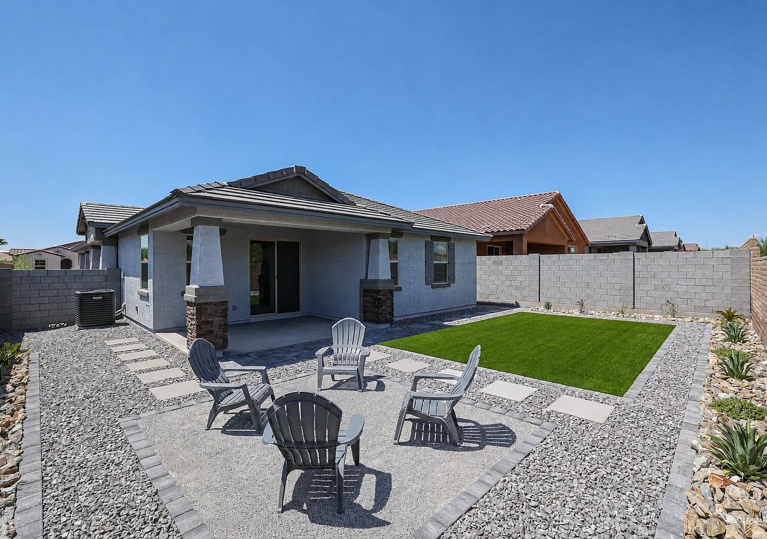 Beautiful Home In The Highly Desirable Vistancia Community Of Peoria - Half Month Free! — Photo 2