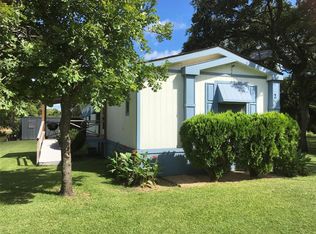 26 Sir Lancelot Dr S, Bay City, TX 77414