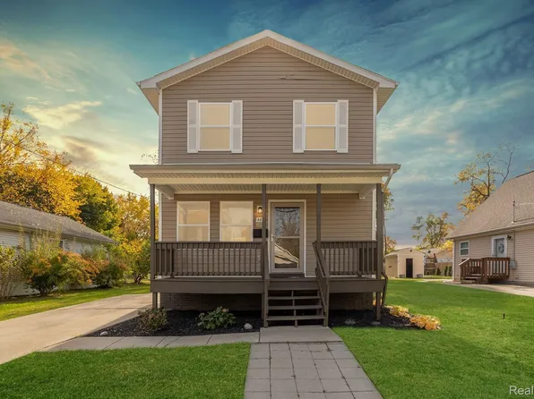 362 Ferry Ave, Pontiac, MI 48341